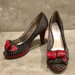 Shoes in excellent condition